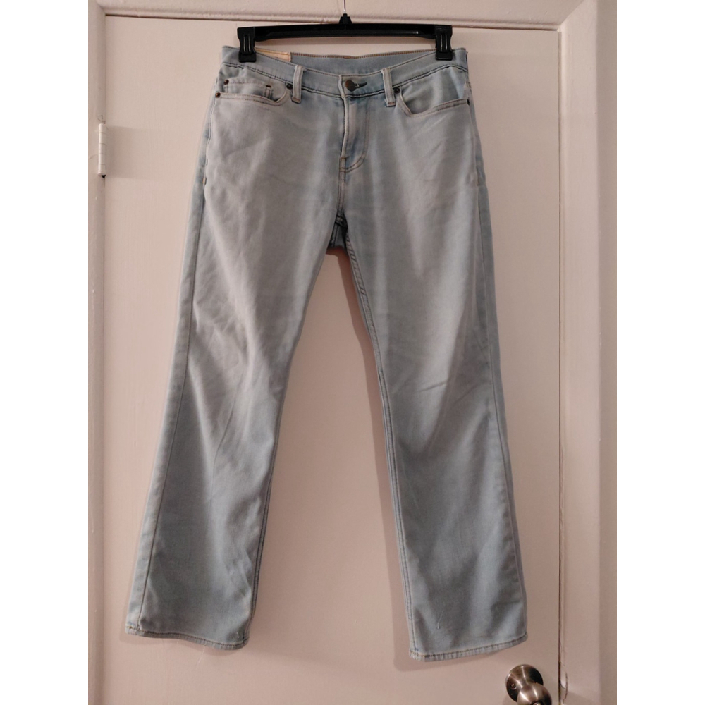 Hollister Men's 30x30 Light Wash Stretchy Distressed Boot Cut Jeans EUC Vintage